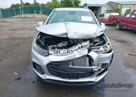 2018 Chevrolet Trax Ls from USA, damaged, VIN 3GNCJNSBXJL200322